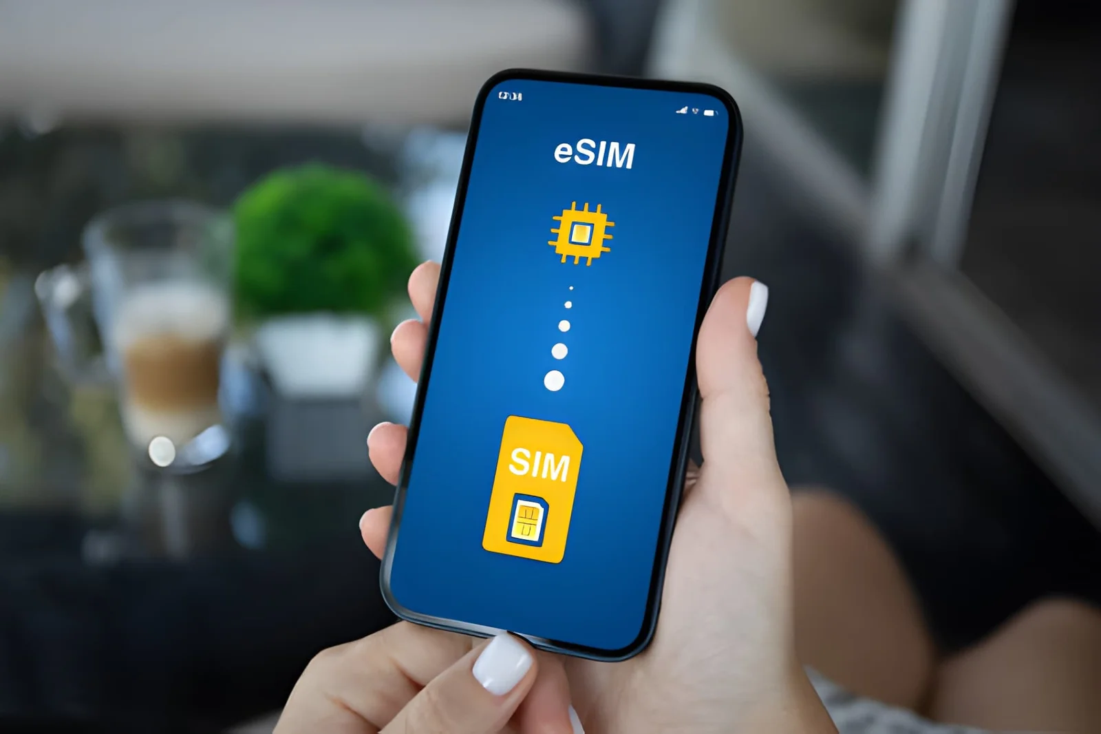 UK eSIM : How to Buy Best Plans & Activate